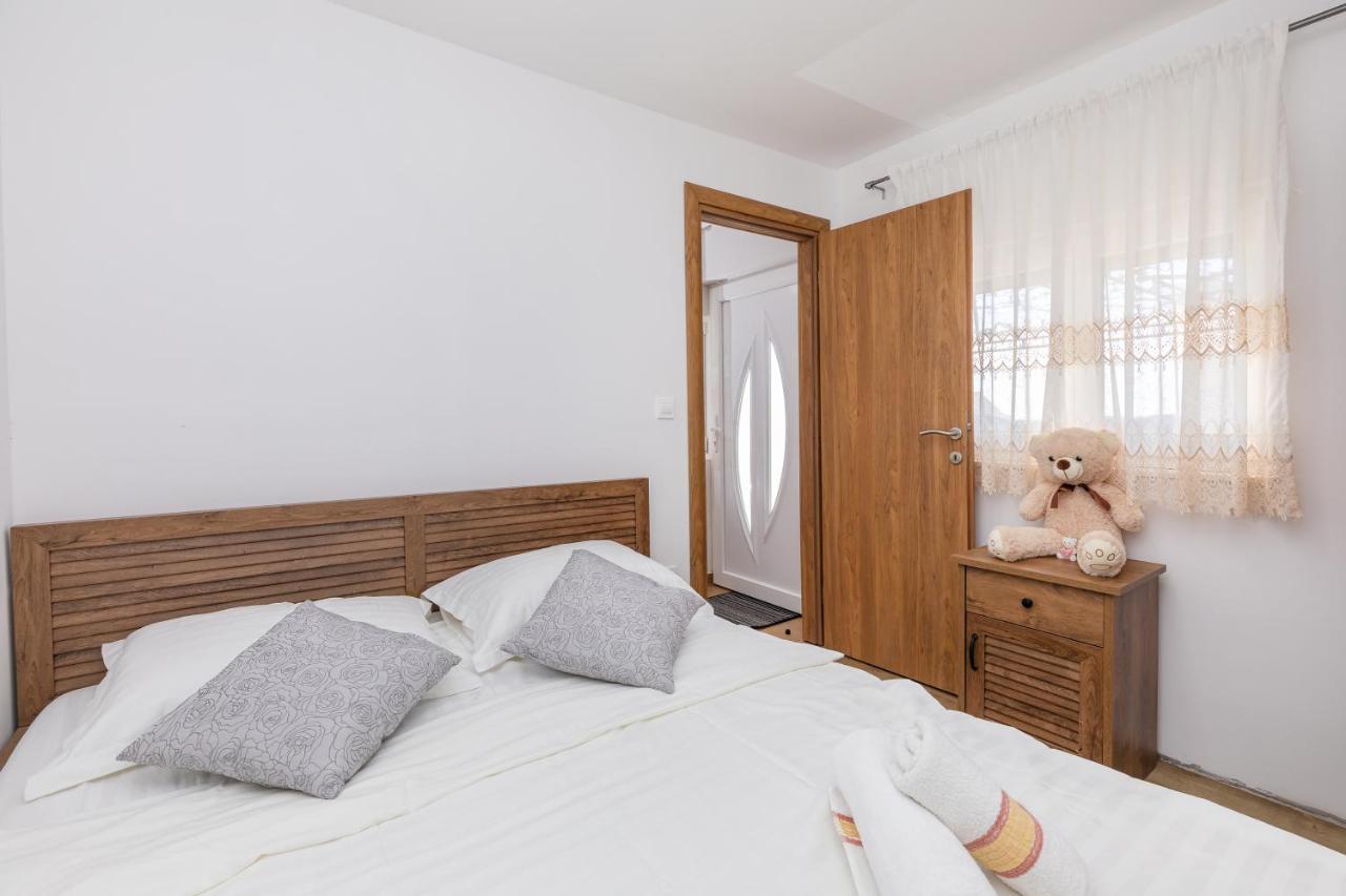 Apartments Sweet And Cozy Cavtat Eksteriør bilde